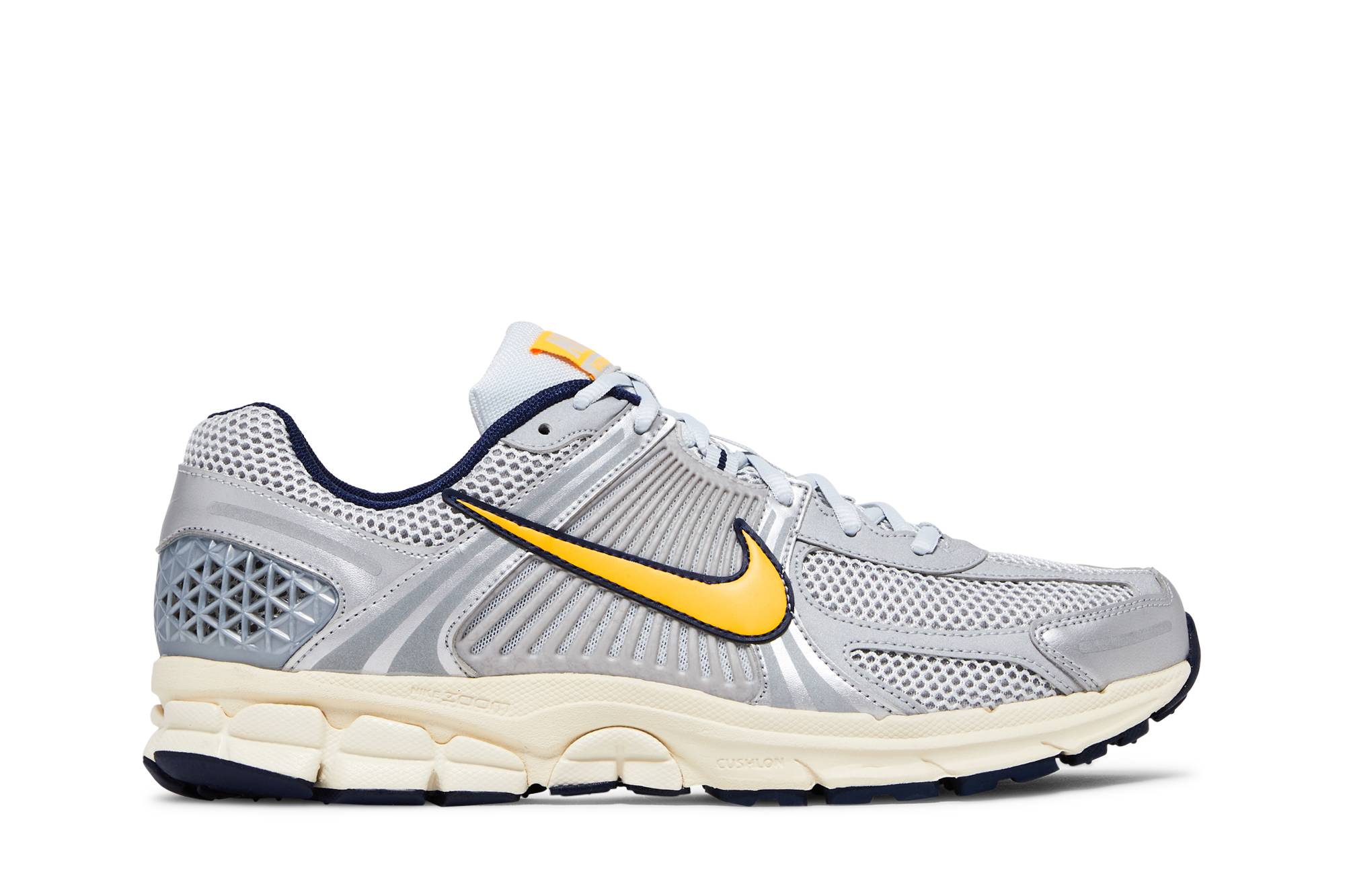 Nike Air Zoom Vomero 5 ‚Platinum Laser Orange‘