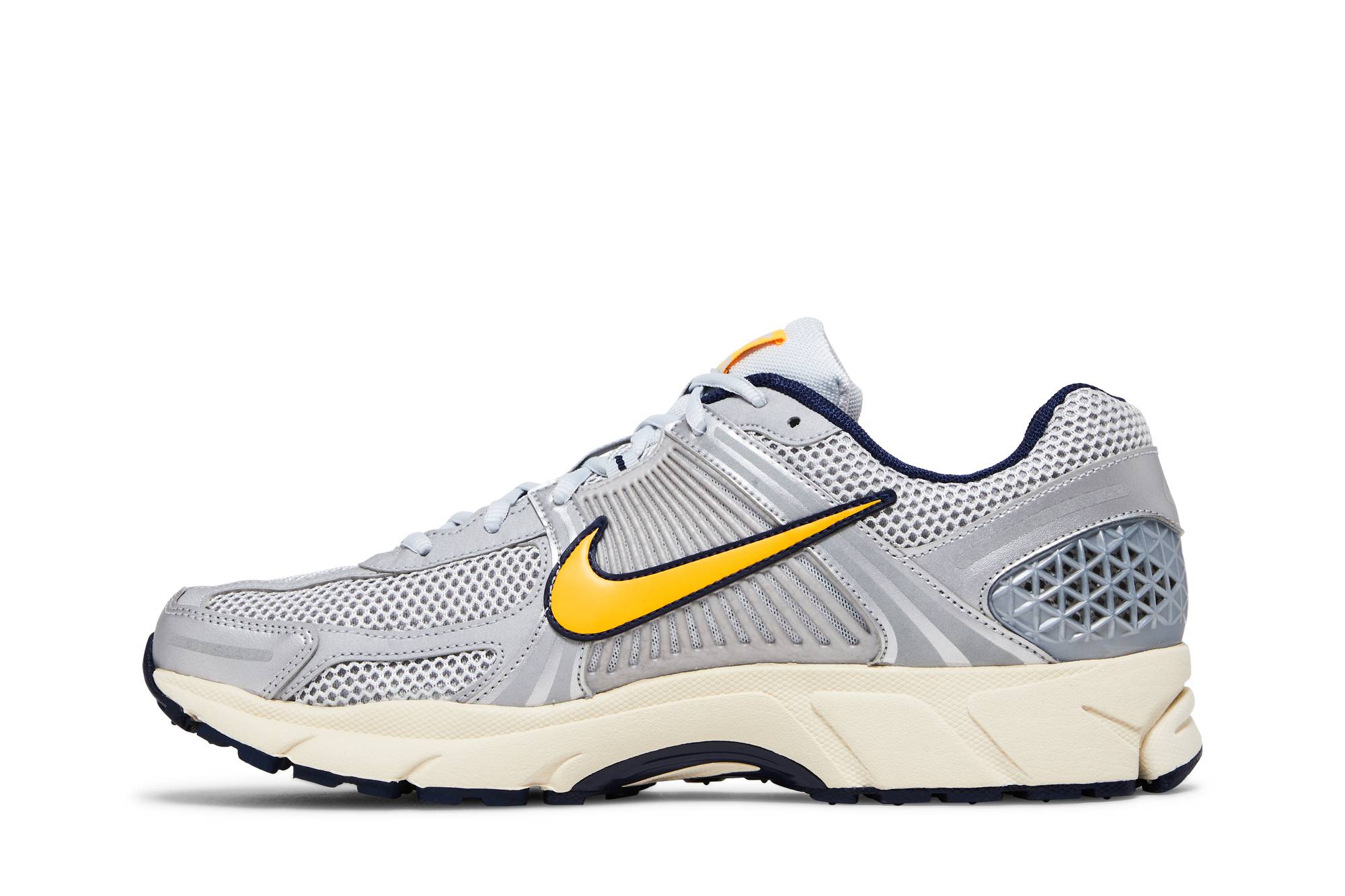 Nike Air Zoom Vomero 5 ‚Platinum Laser Orange‘