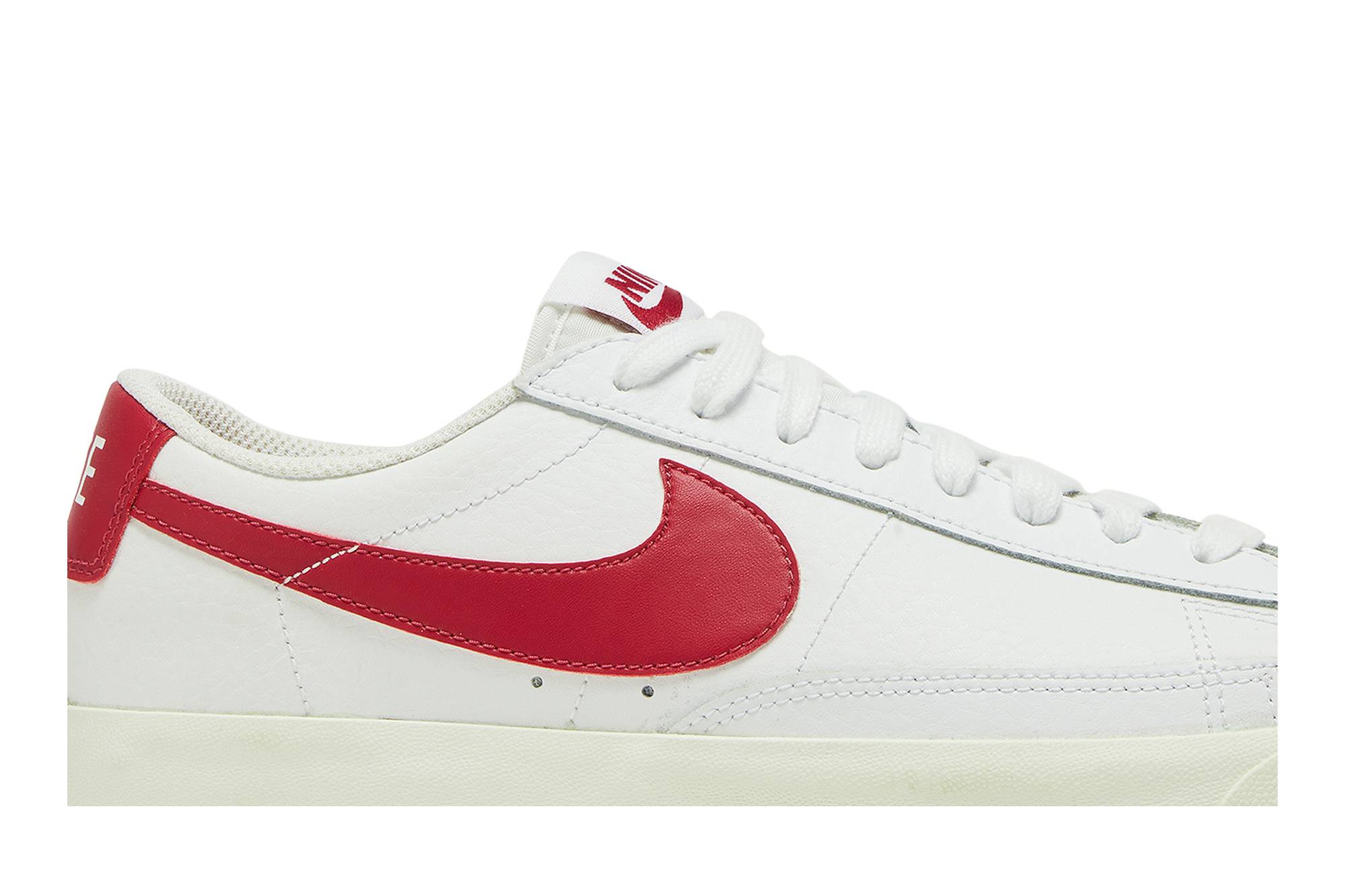 Nike Blazer Low ‚University Red‘