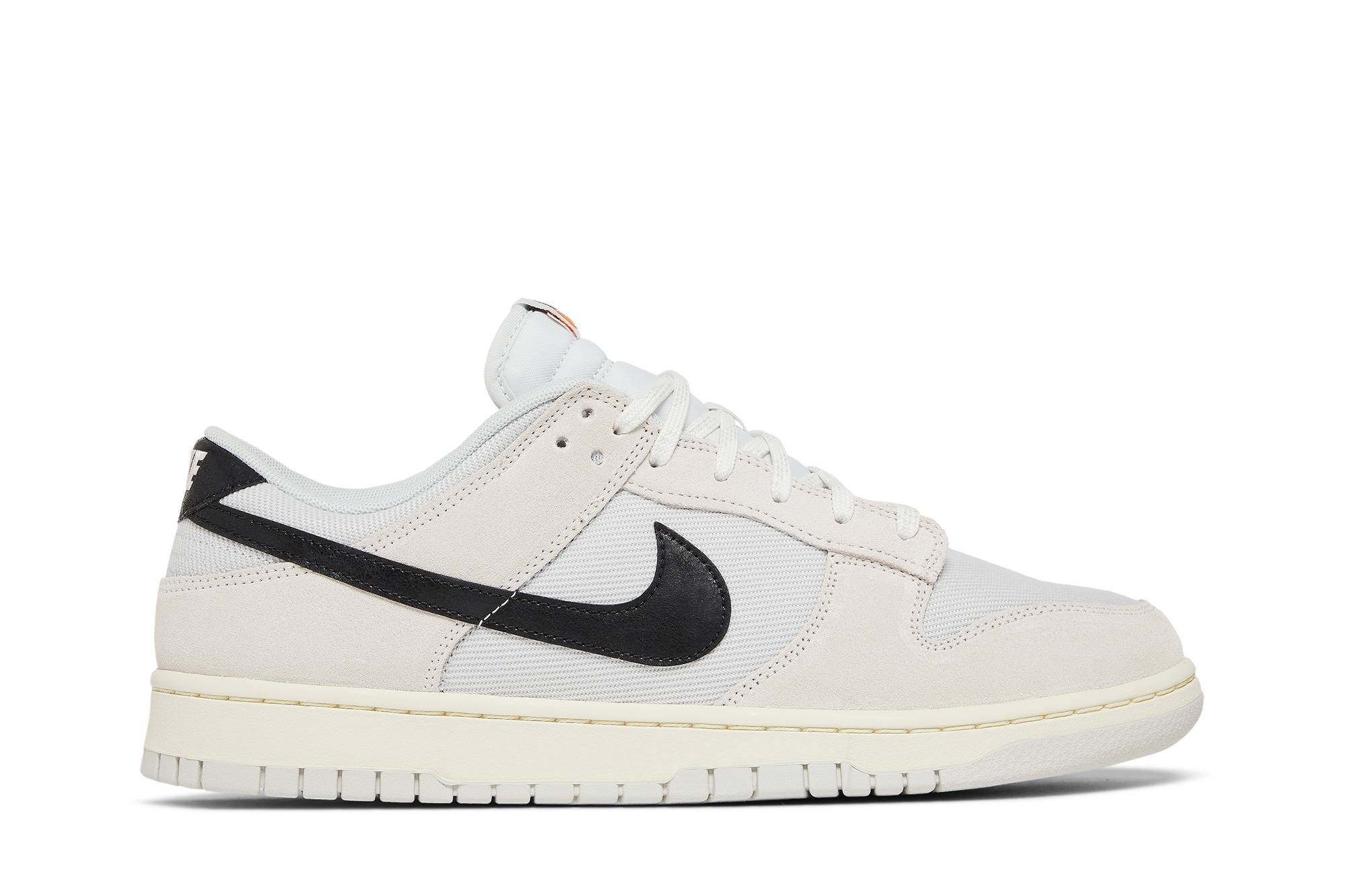 Nike Dunk Low ‚Certified Fresh‘