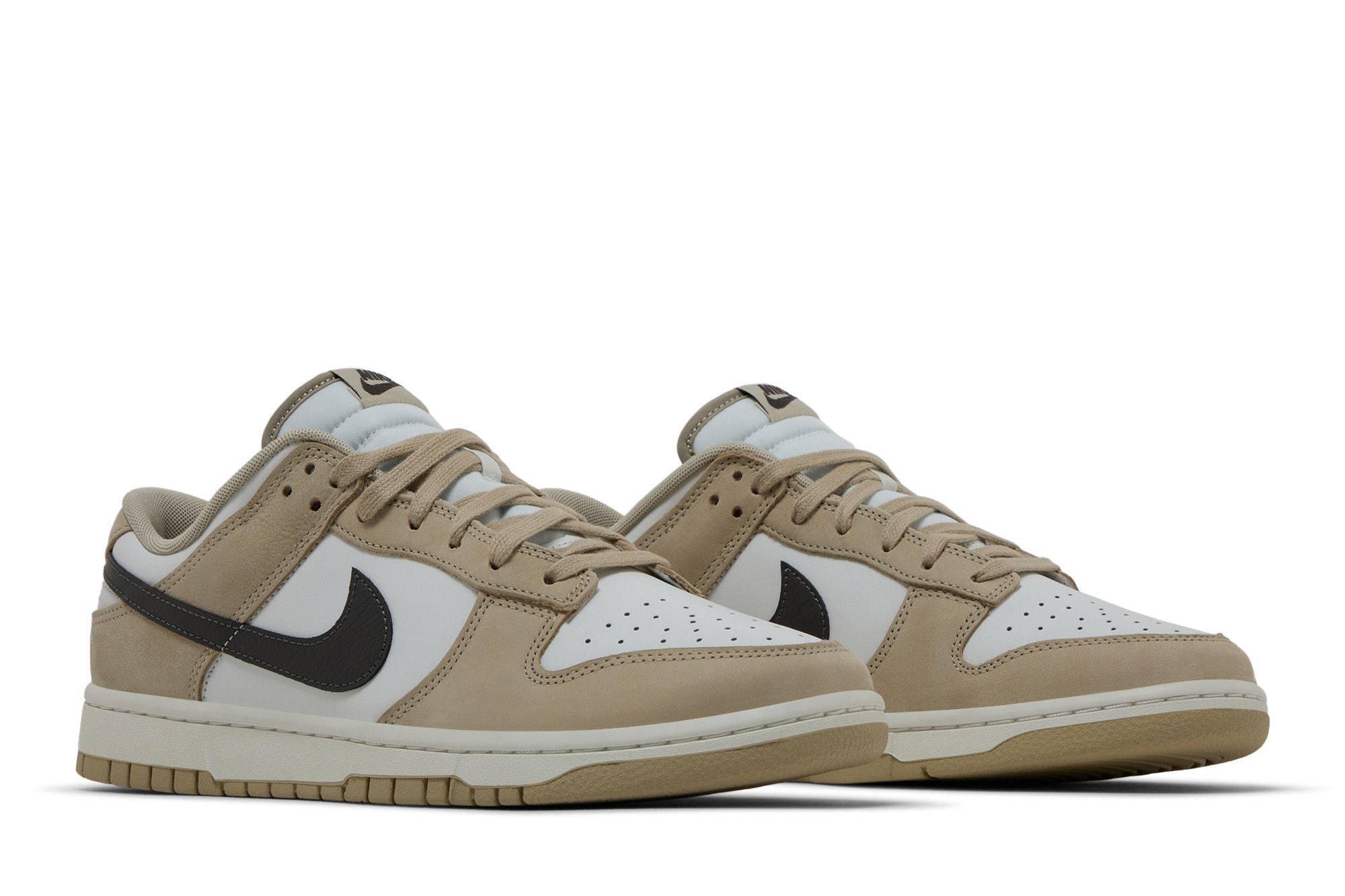 Nike Dunk Low ‚Desert Khaki‘