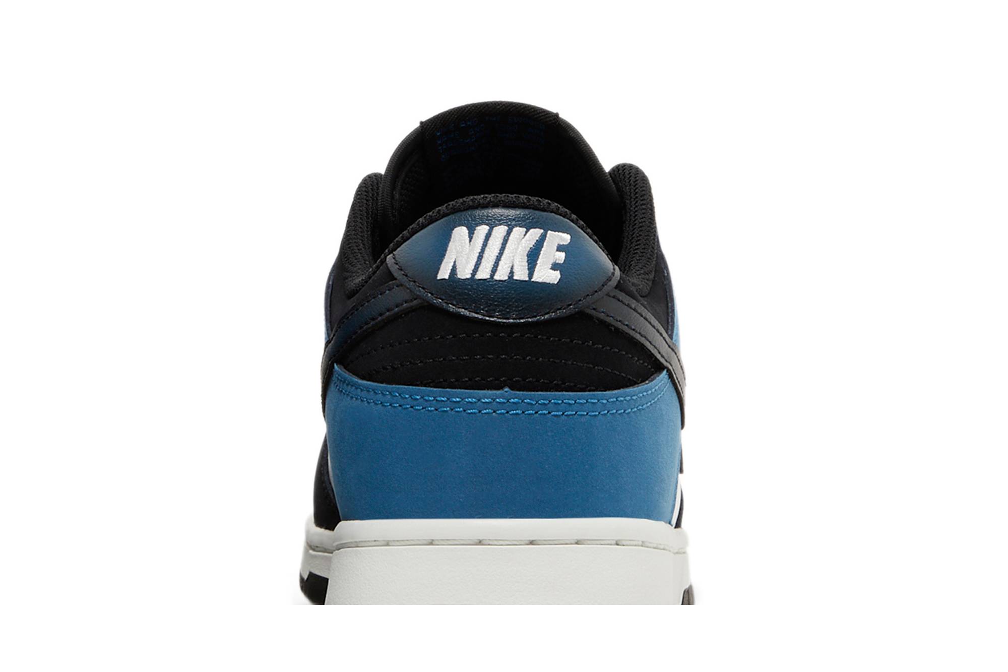 Nike Dunk Low ‚Industrial Blue‘
