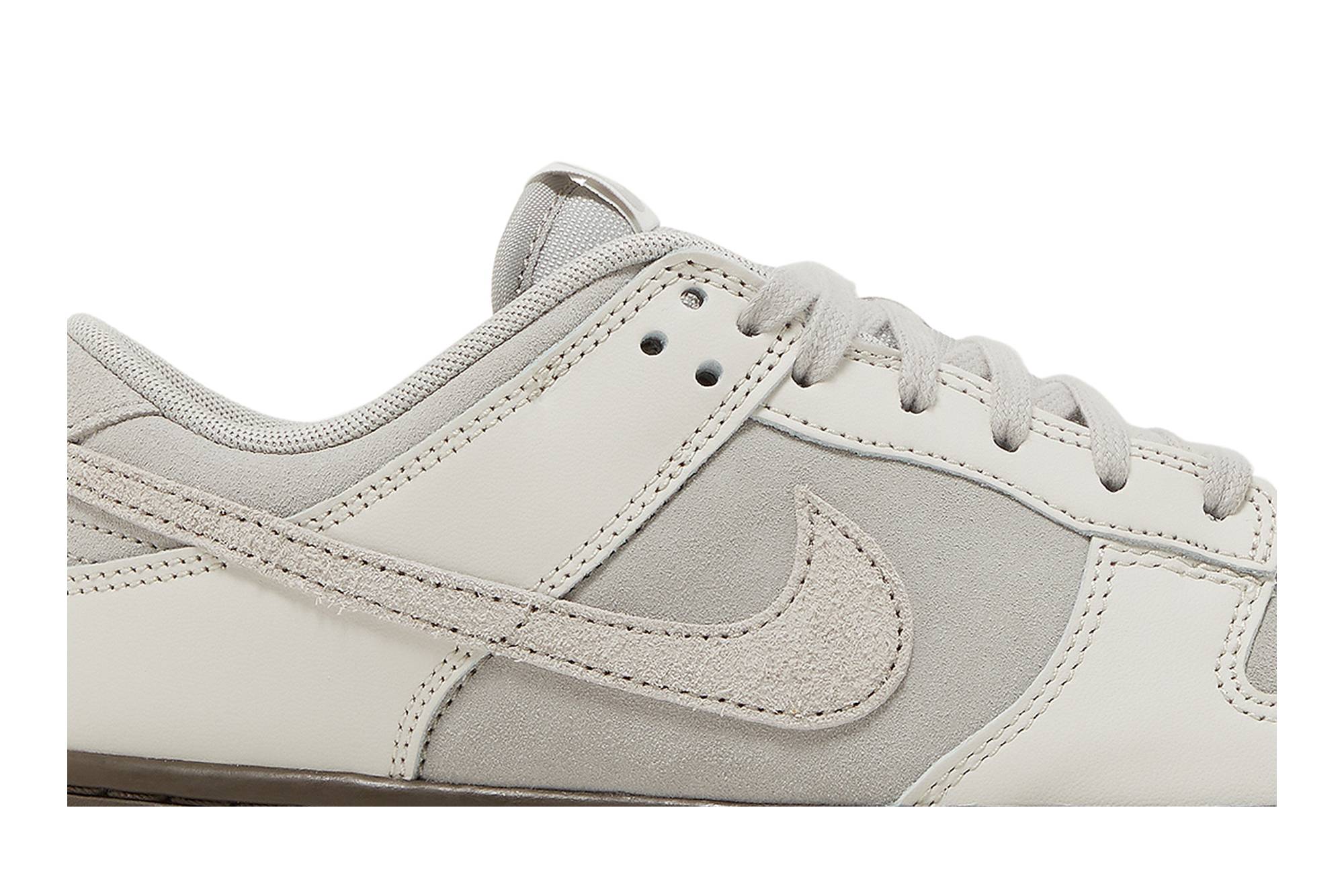 Nike Dunk Low ‚Ironstone‘