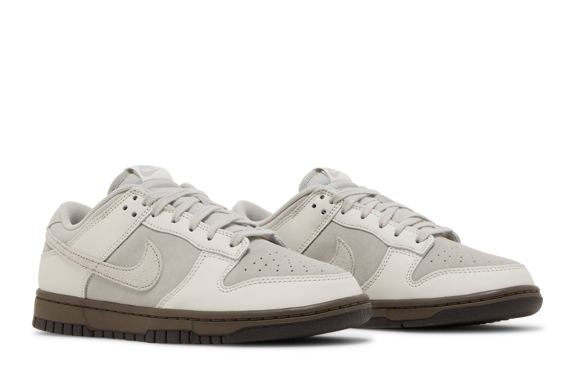 Nike Dunk Low ‚Ironstone‘