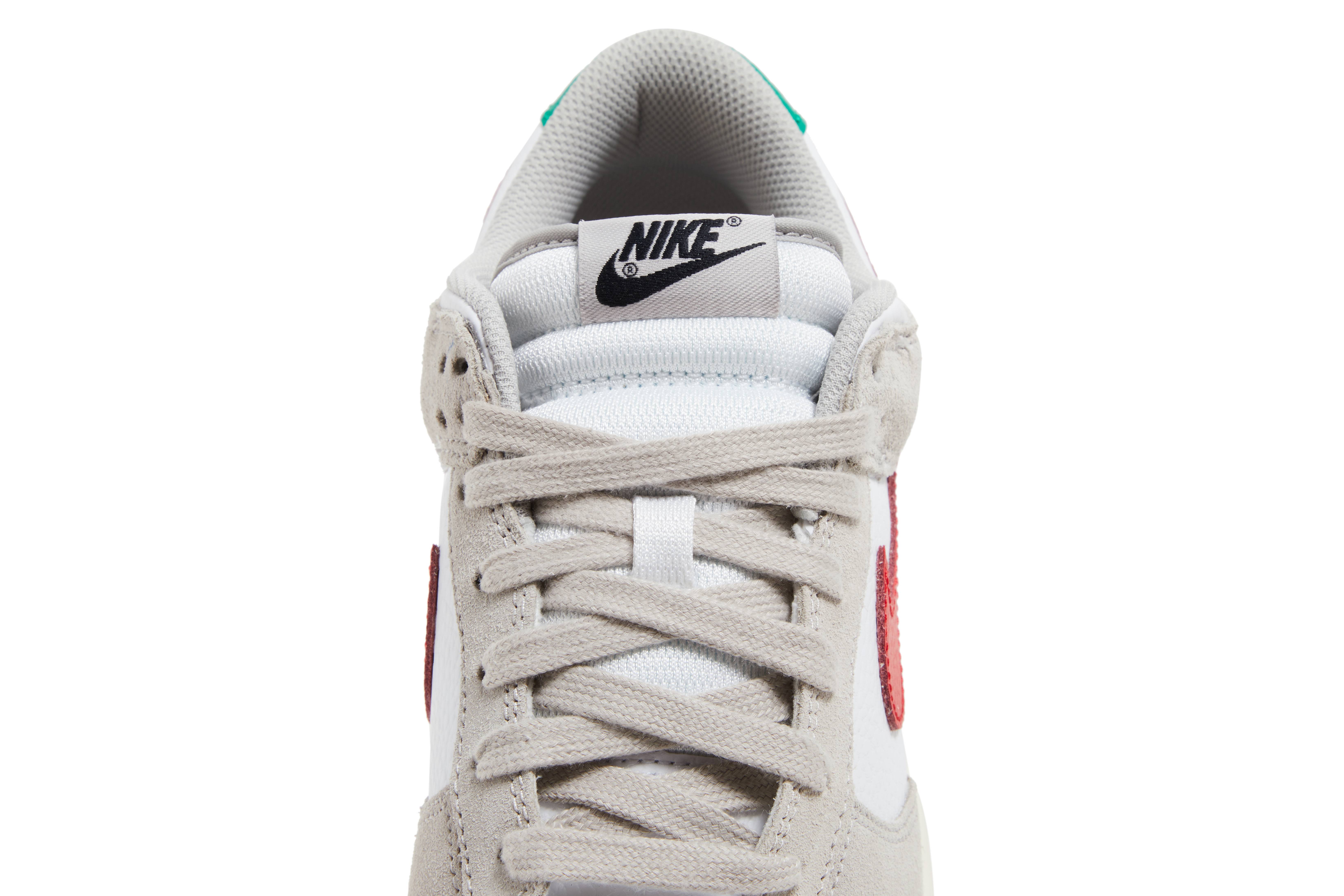 Nike Dunk Low ‚Light Iron Ore‘