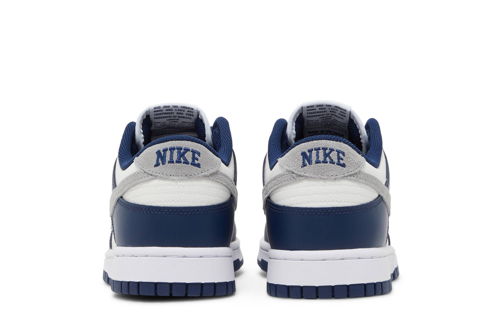 Nike Dunk Low ‚Midnight Navy‘