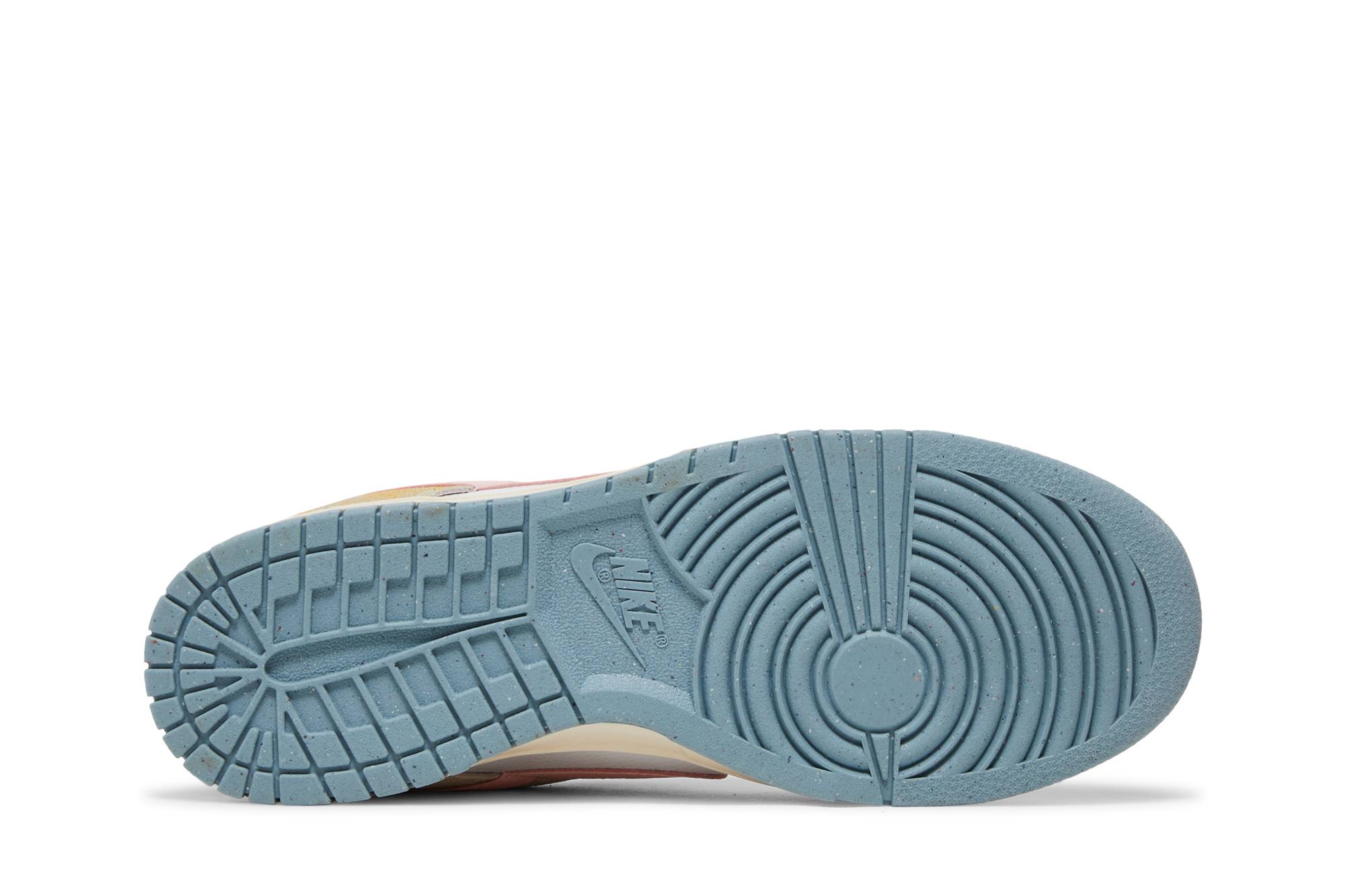 Nike Dunk Low ‚Oxidized Pastels‘