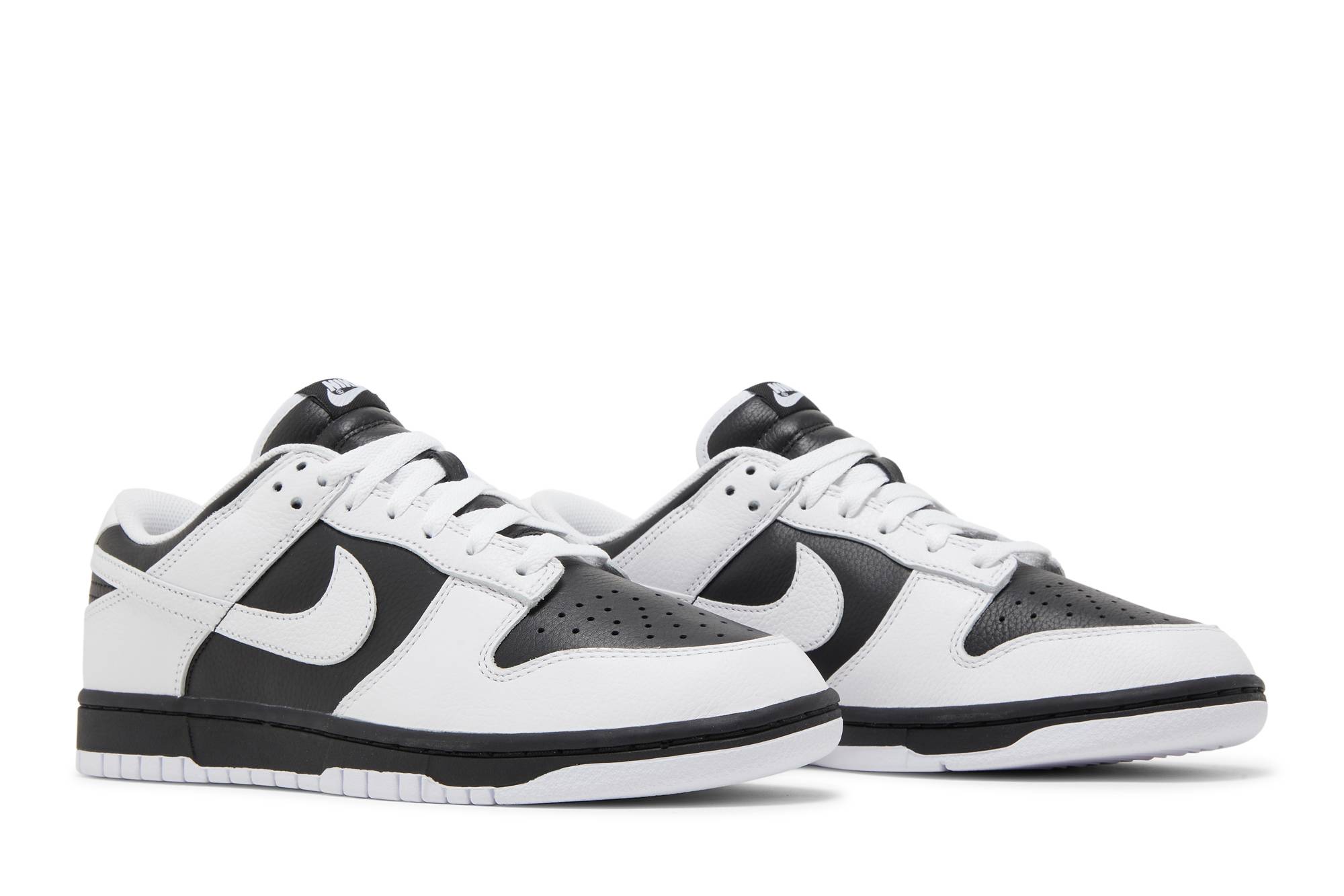 Nike Dunk Low ‚Reverse Panda‘