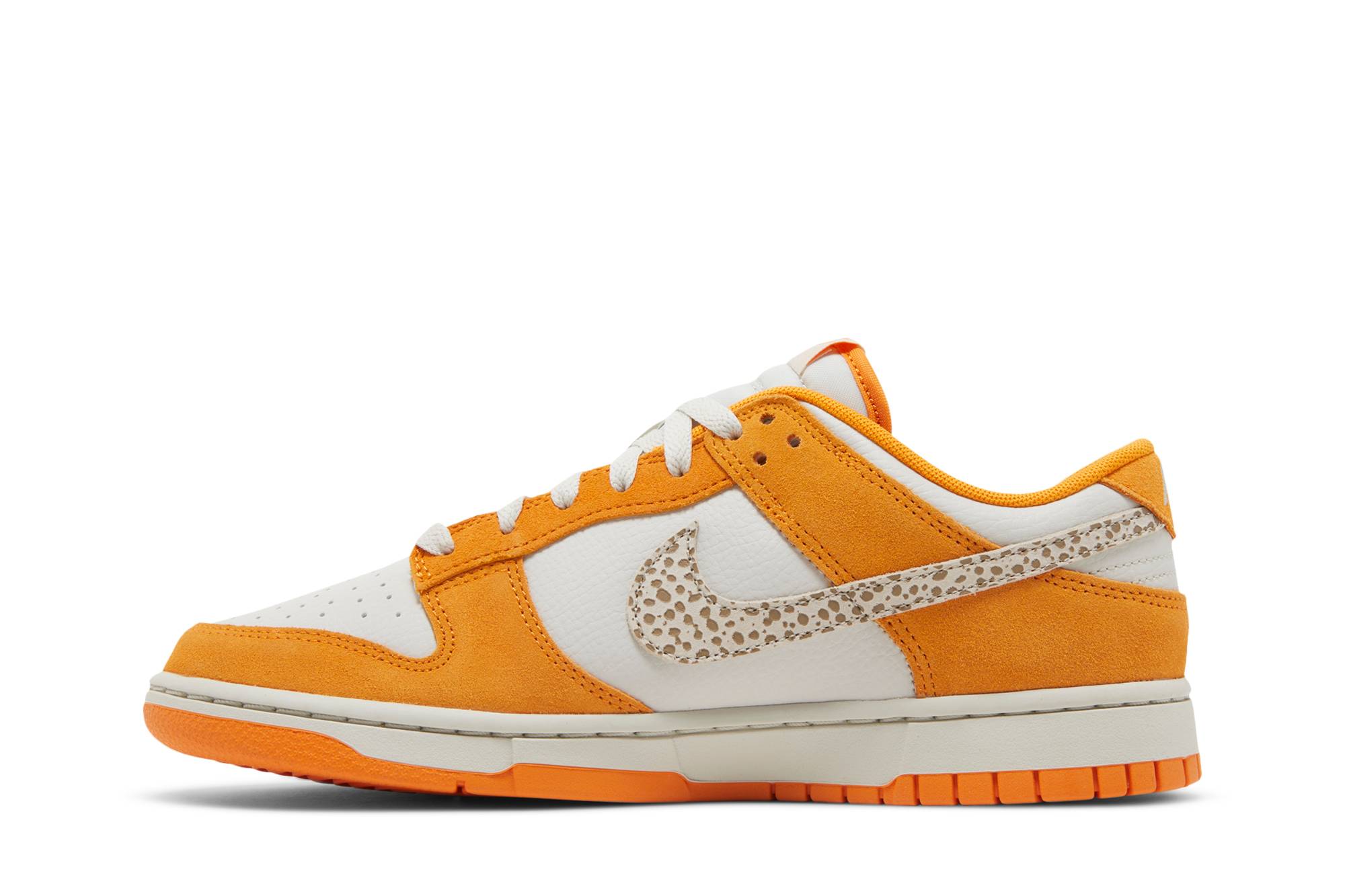 Nike Dunk Low ‚Safari Swoosh‘