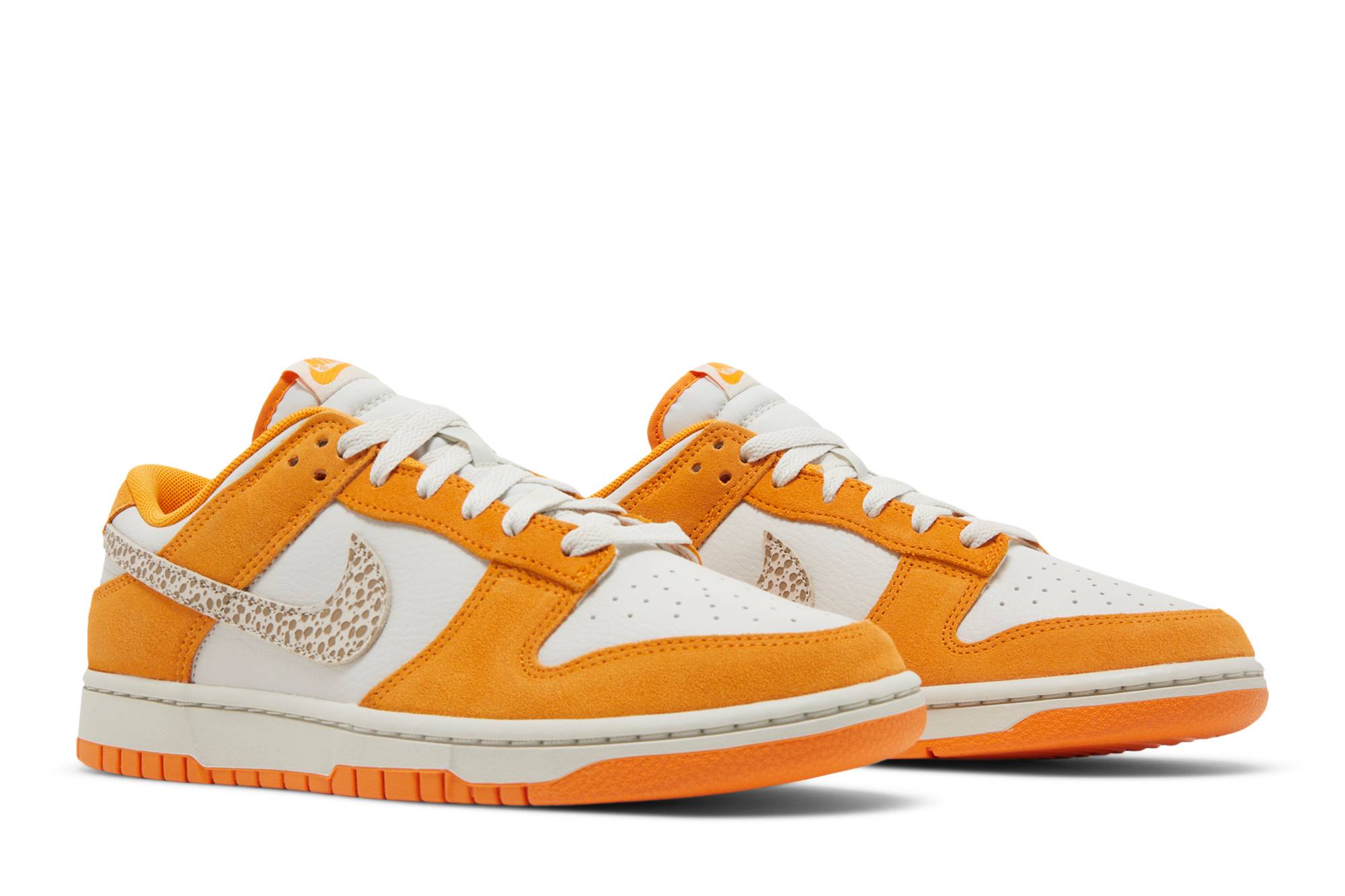 Nike Dunk Low ‚Safari Swoosh‘
