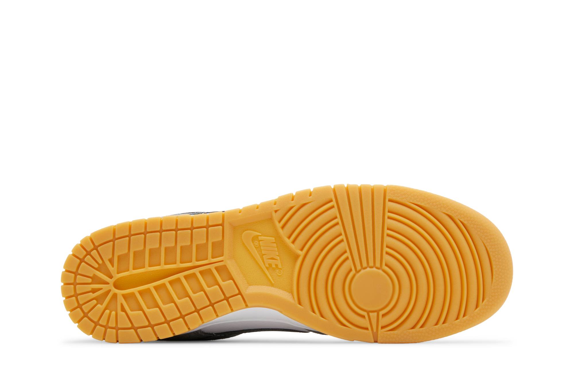 Nike Dunk Low ‚Smoke Grey Gum‘