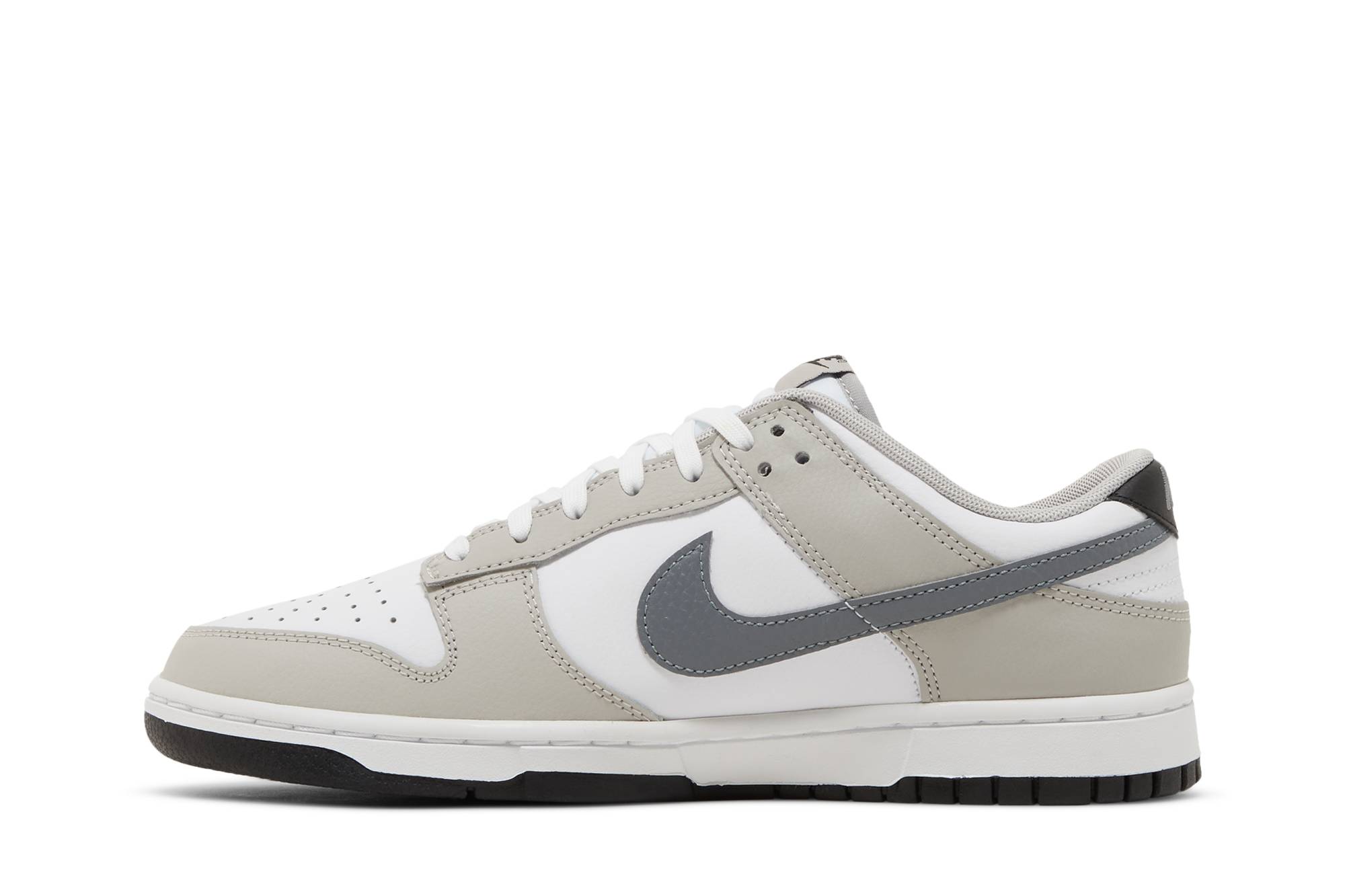 Nike Dunk Low ‚Stencil Swoosh‘