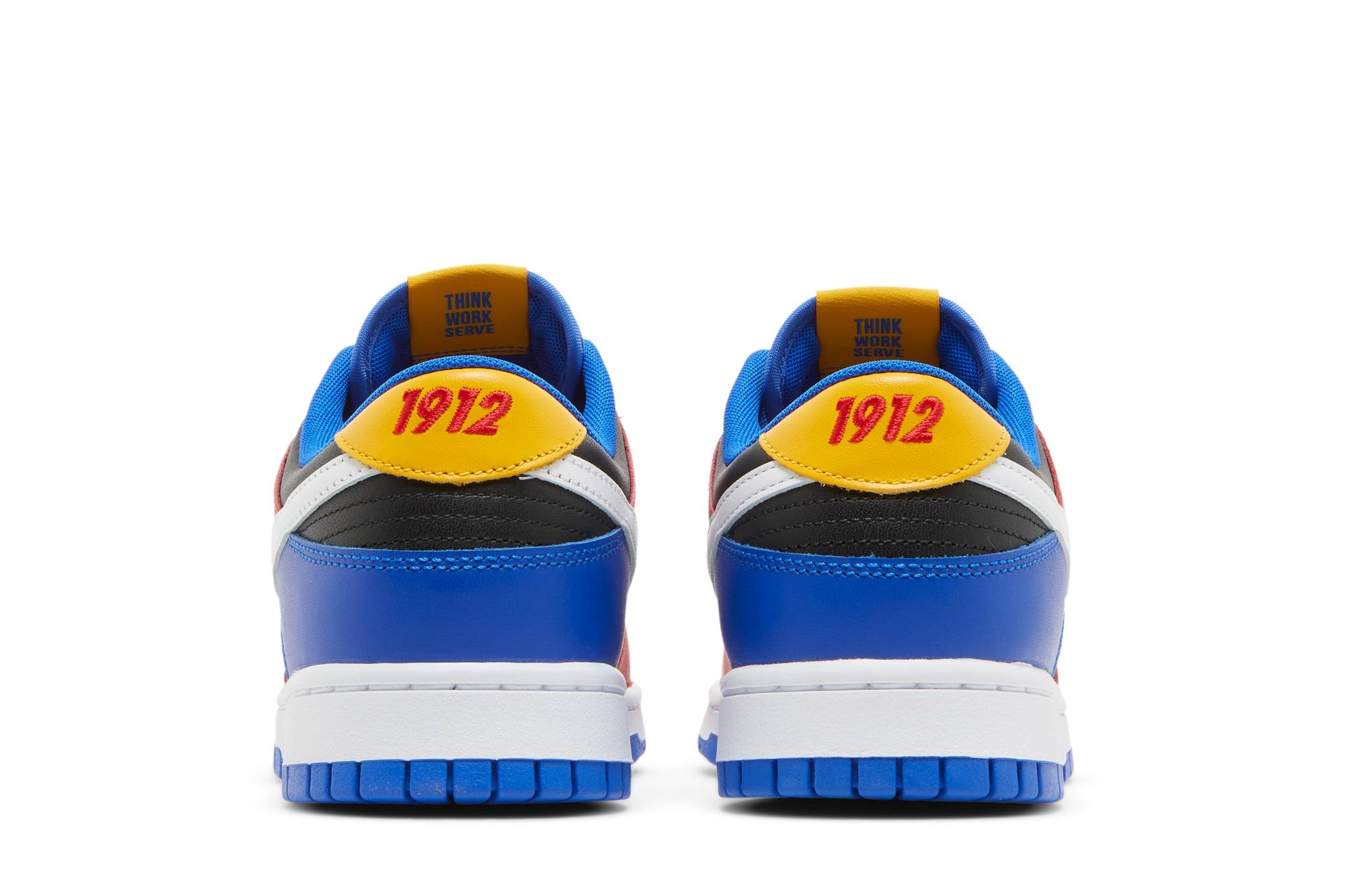 Nike Dunk Low ‚TSU‘