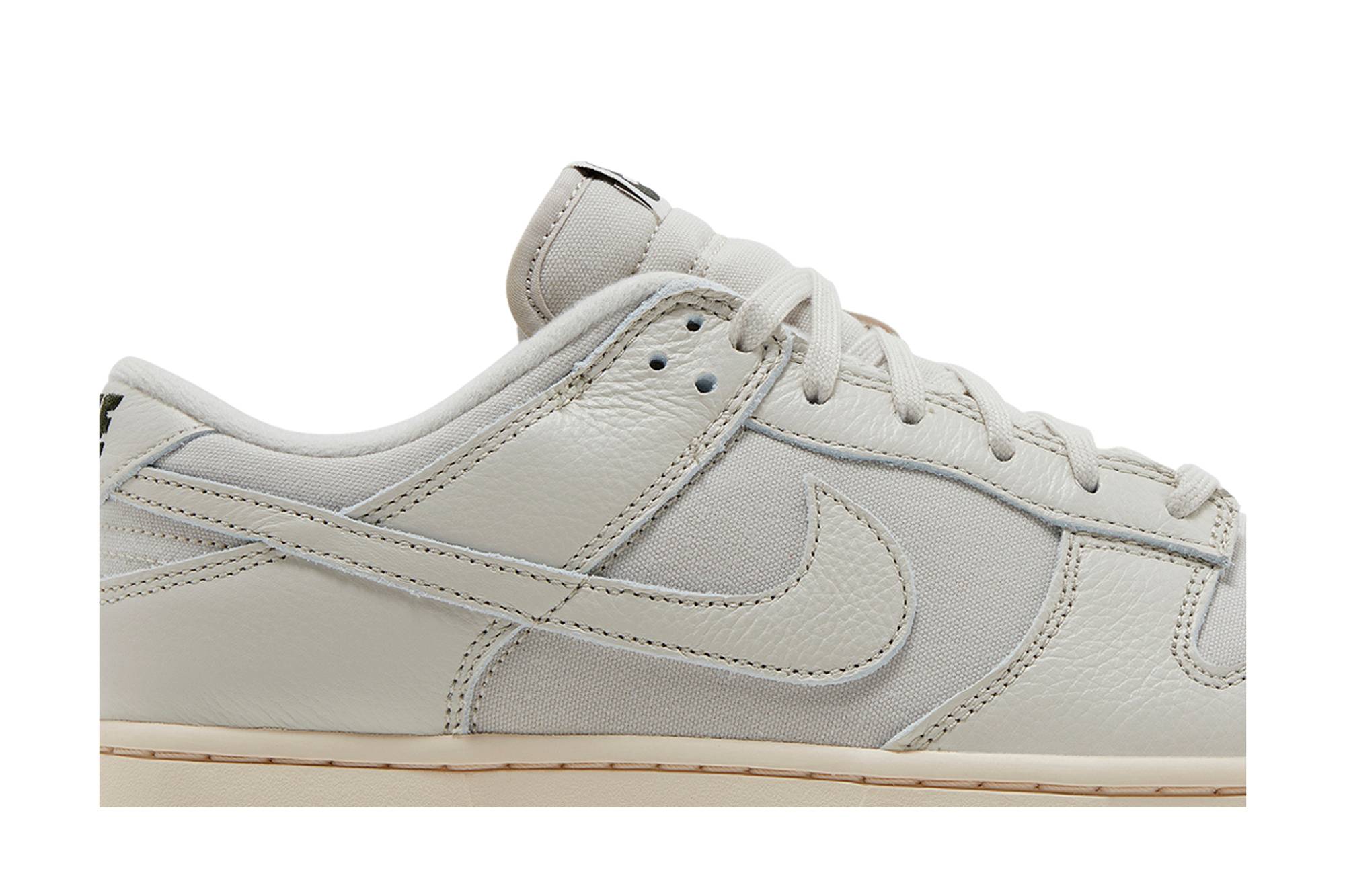Nike Dunk Low Premium ‚Light Orewood Brown‘