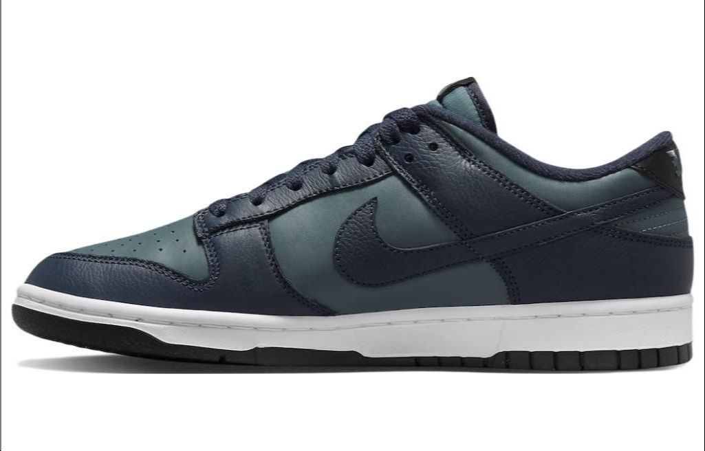 Nike Dunk Low Retro Premium ‚Armory Navy‘
