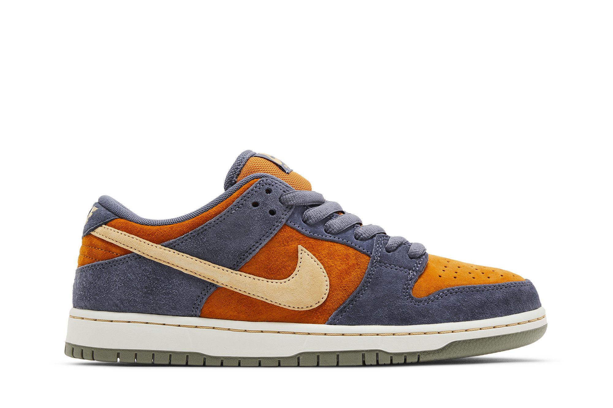 Nike Dunk Low SB ‚Light Carbon Monarch‘
