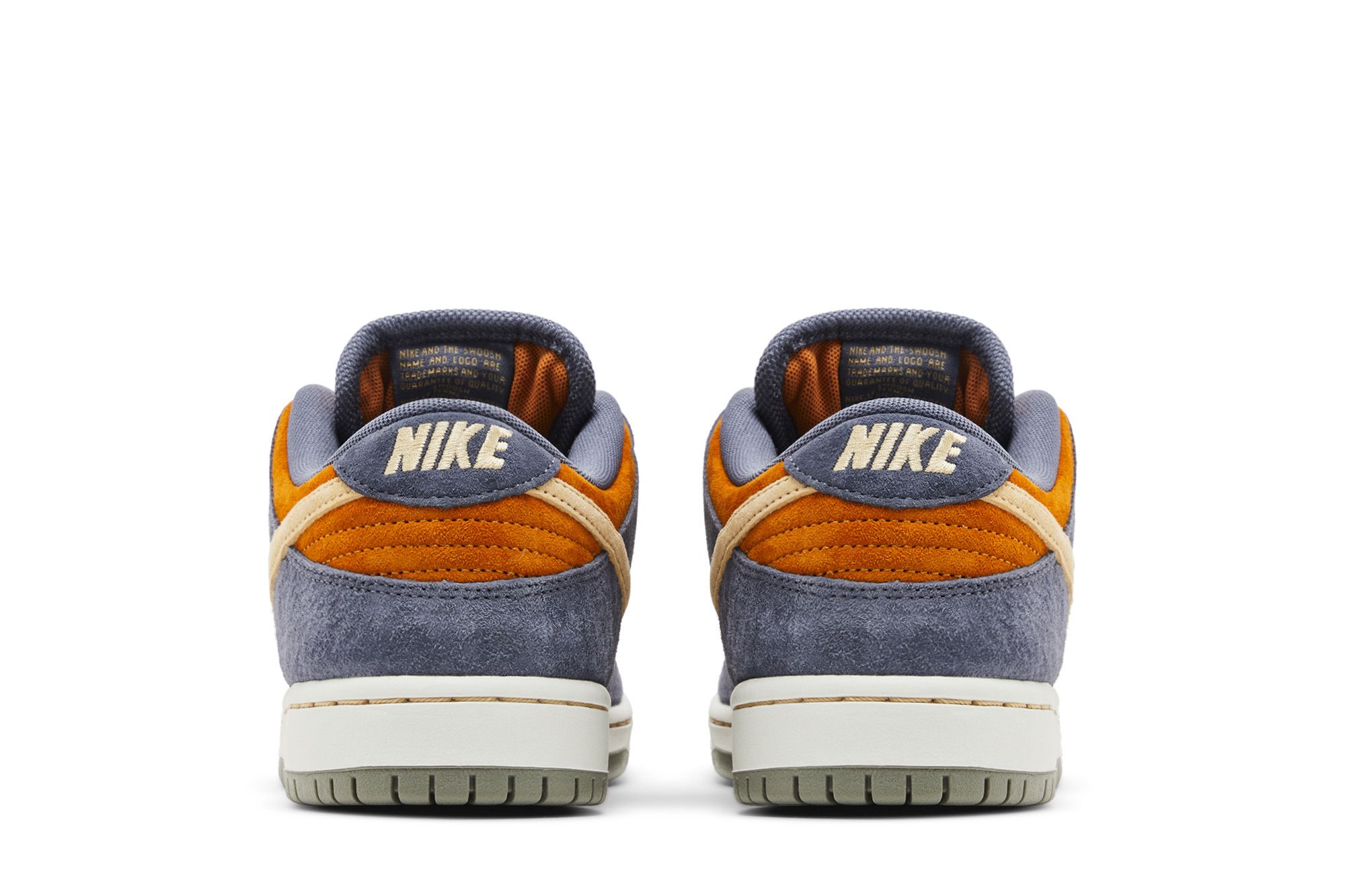 Nike Dunk Low SB ‚Light Carbon Monarch‘