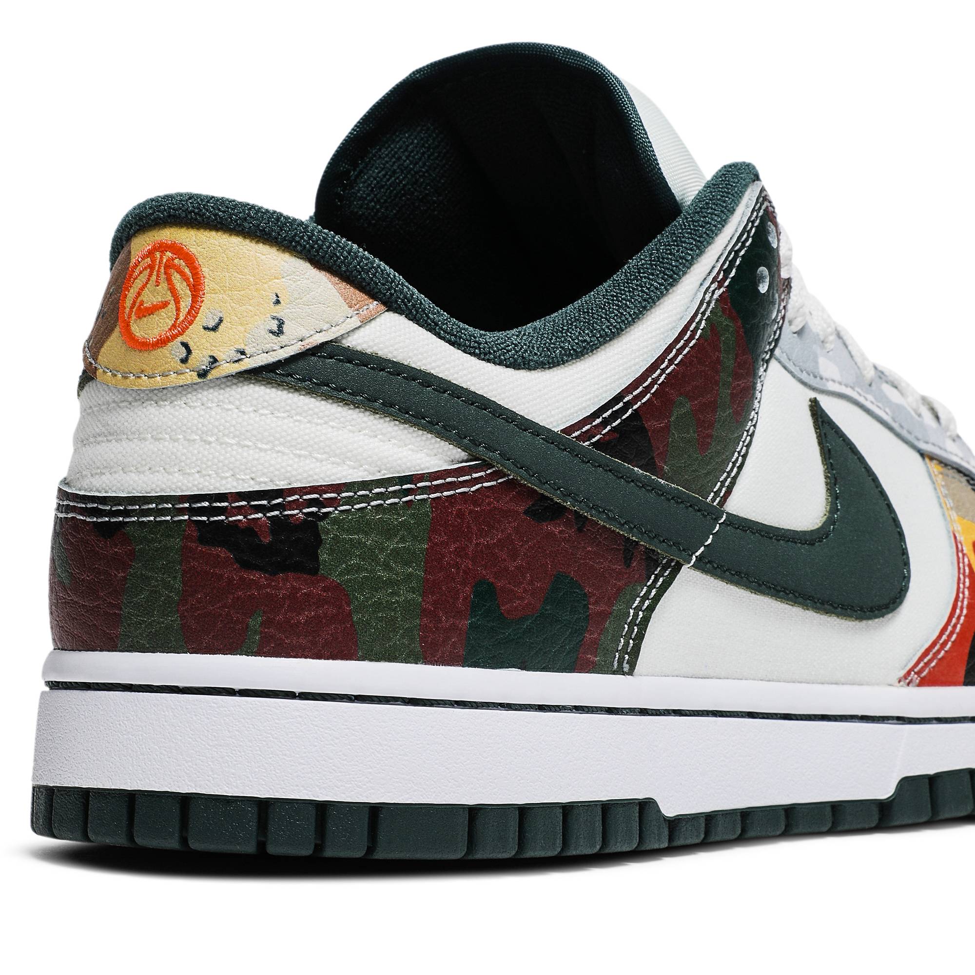 Nike Dunk Low SE ‚Multi-Camo‘