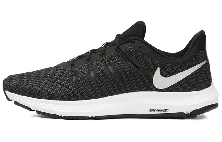 Nike Quest ‚Black‘