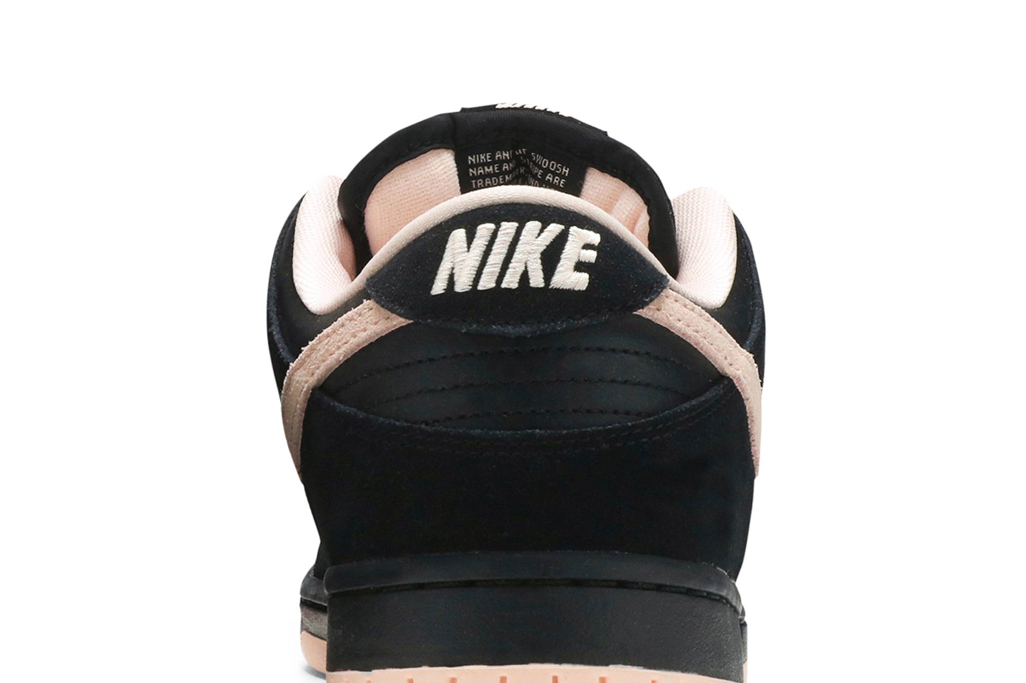 Nike SB Dunk Low ‚Black Coral‘