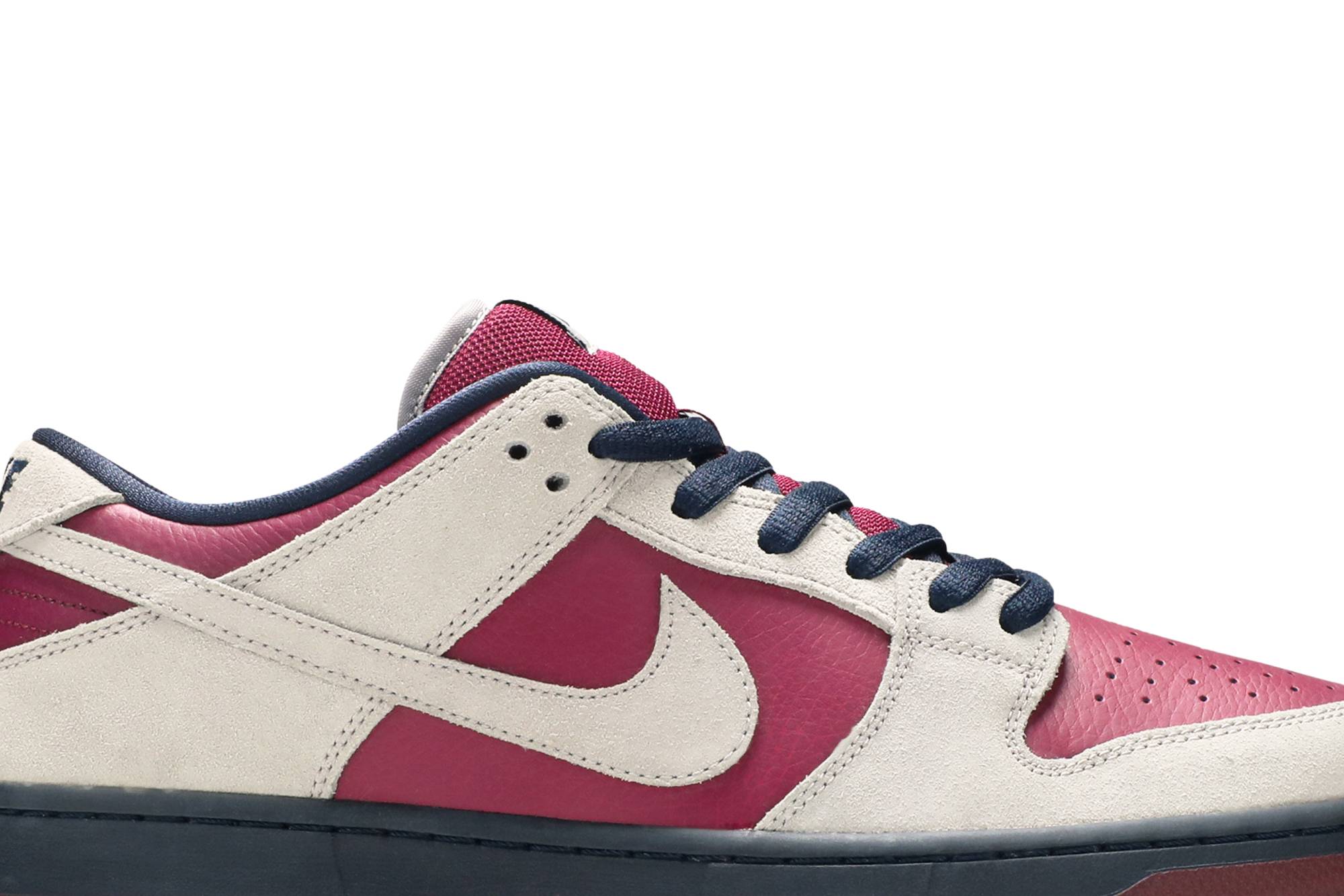 Nike SB Dunk Low Pro ‚True Berry‘