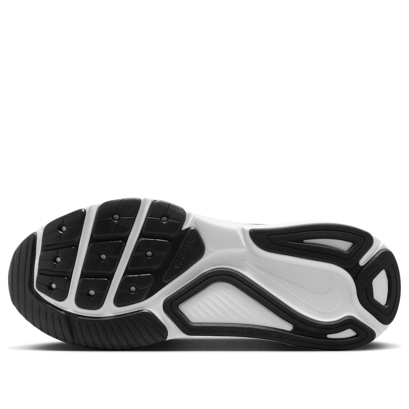 Nike Structure 26 ‚Black White‘