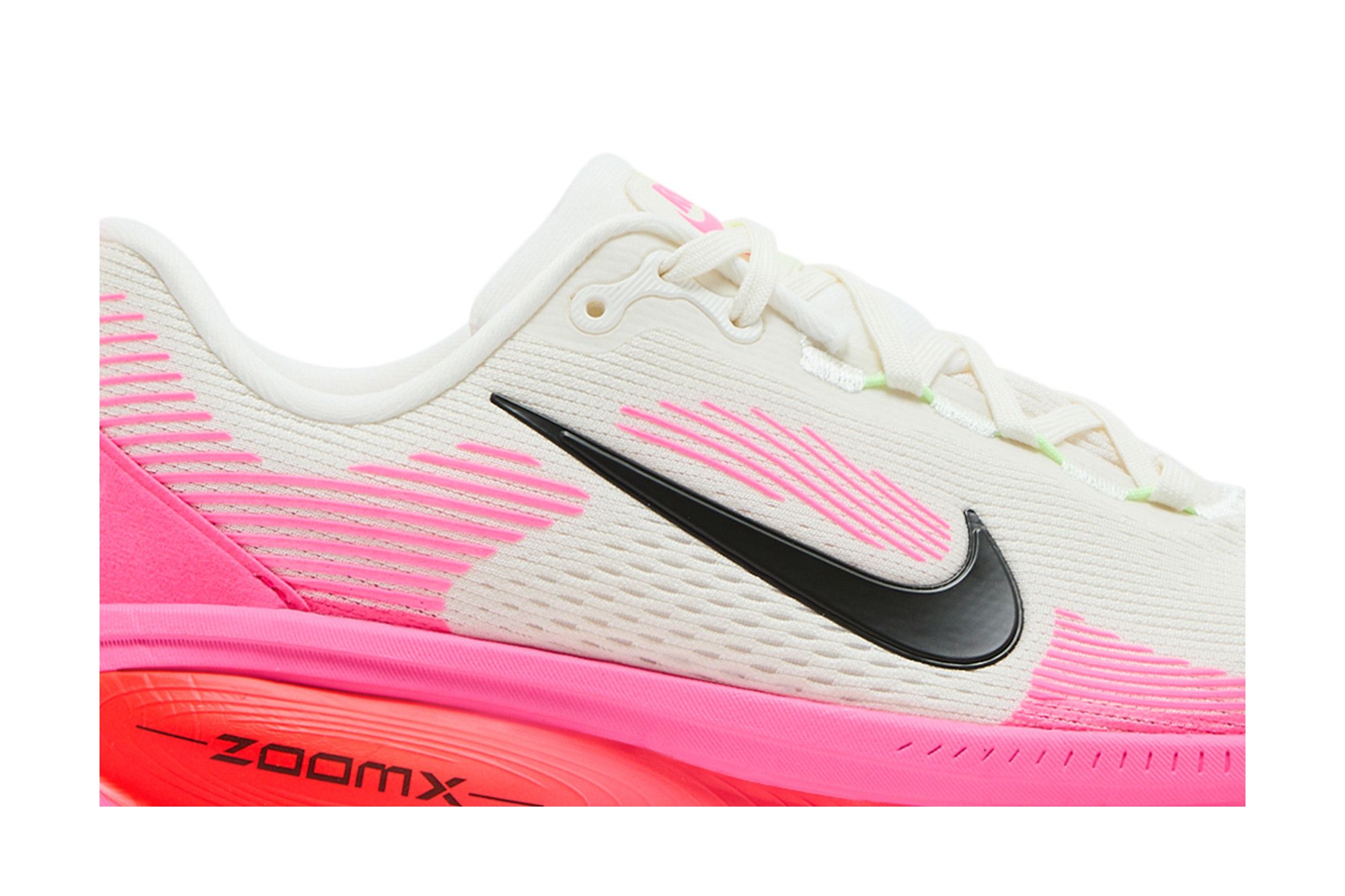 Nike Vomero 18 ‚Sail Hyper Pink‘
