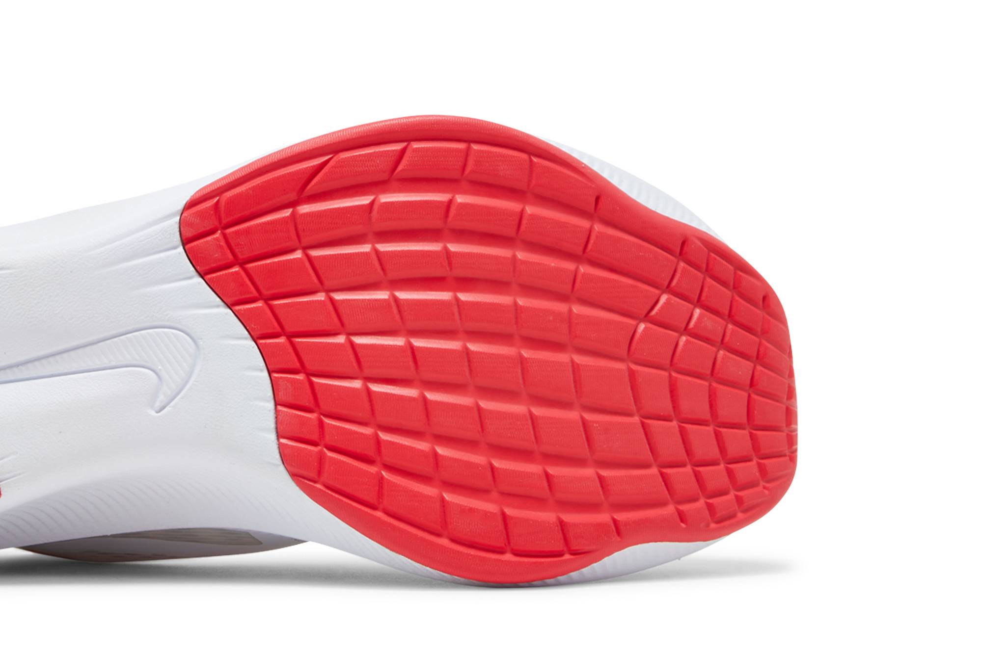 Nike Zoom Fly 4 ‚Platinum Tint Siren Red‘