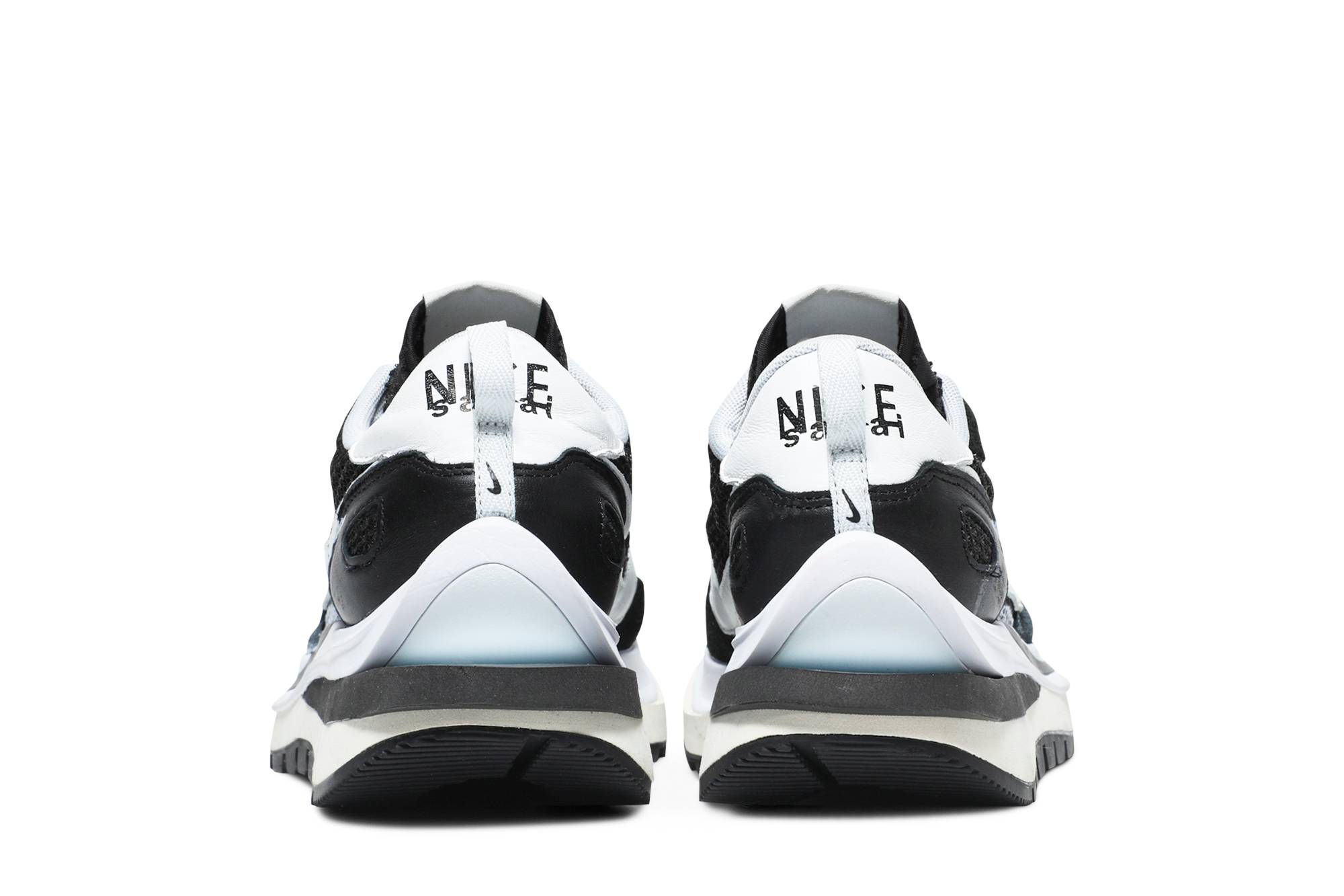 sacai x Nike VaporWaffle ‚Black White‘