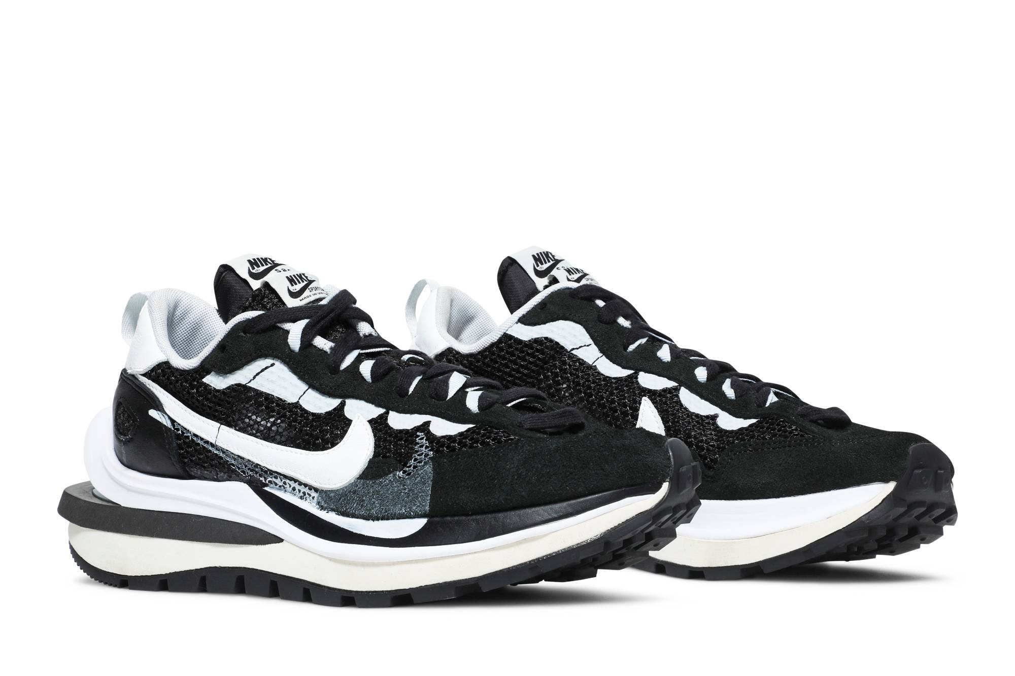 sacai x Nike VaporWaffle ‚Black White‘
