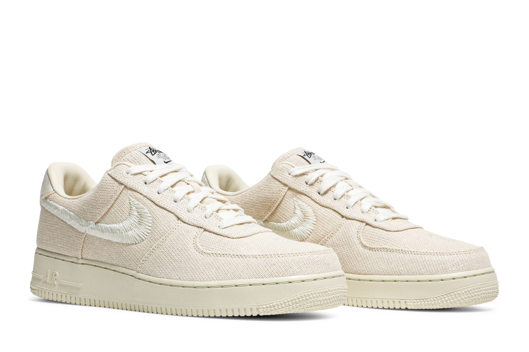 Stüssy x Nike Air Force 1 Low ‚Fossil‘
