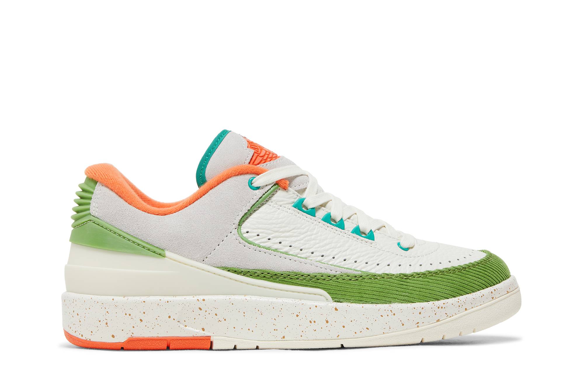 Titan x Wmns Jordan 2 Retro Low