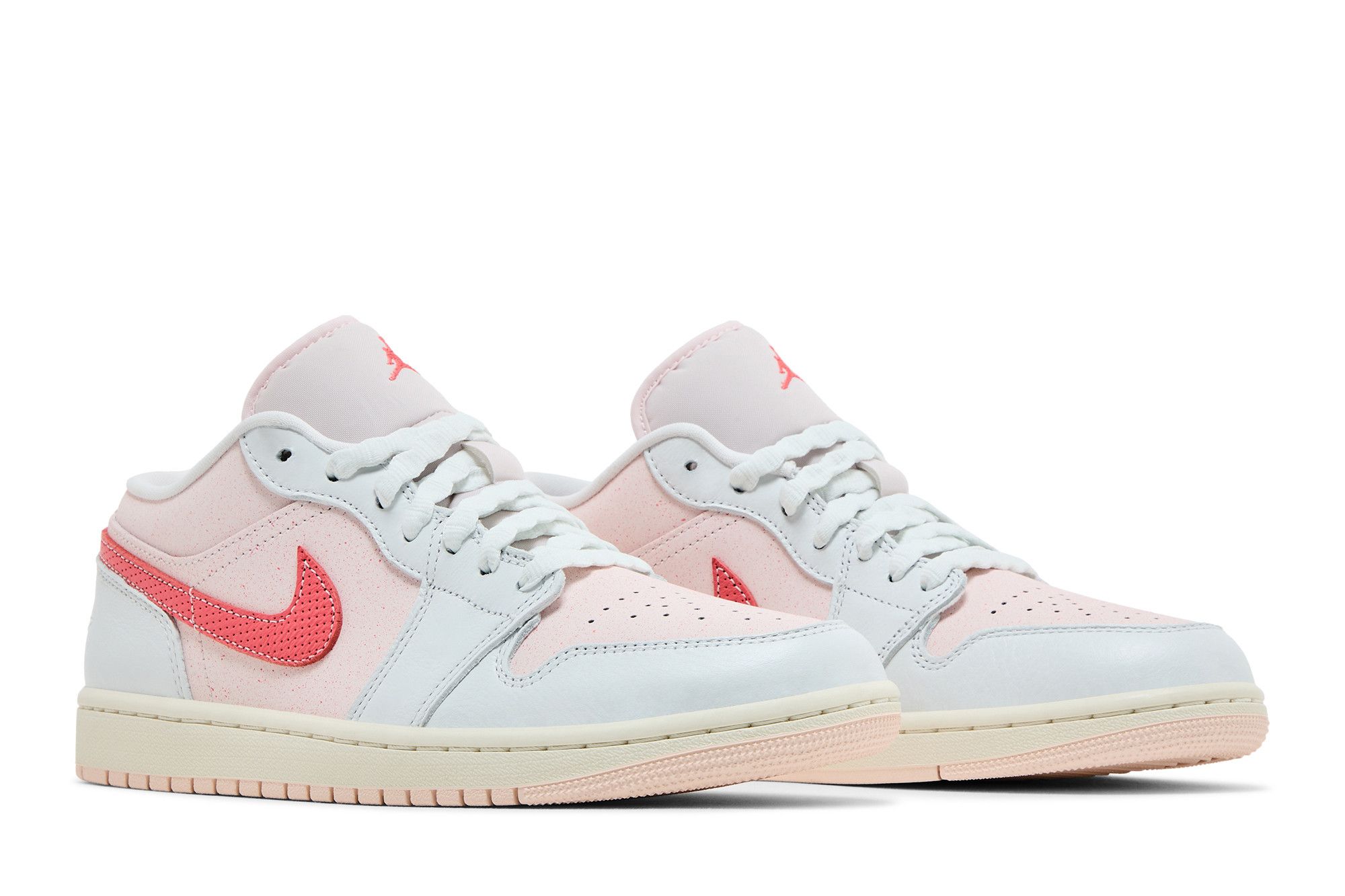 Wmns Jordan 1 Low SE ‚Strawberry Milkshake‘