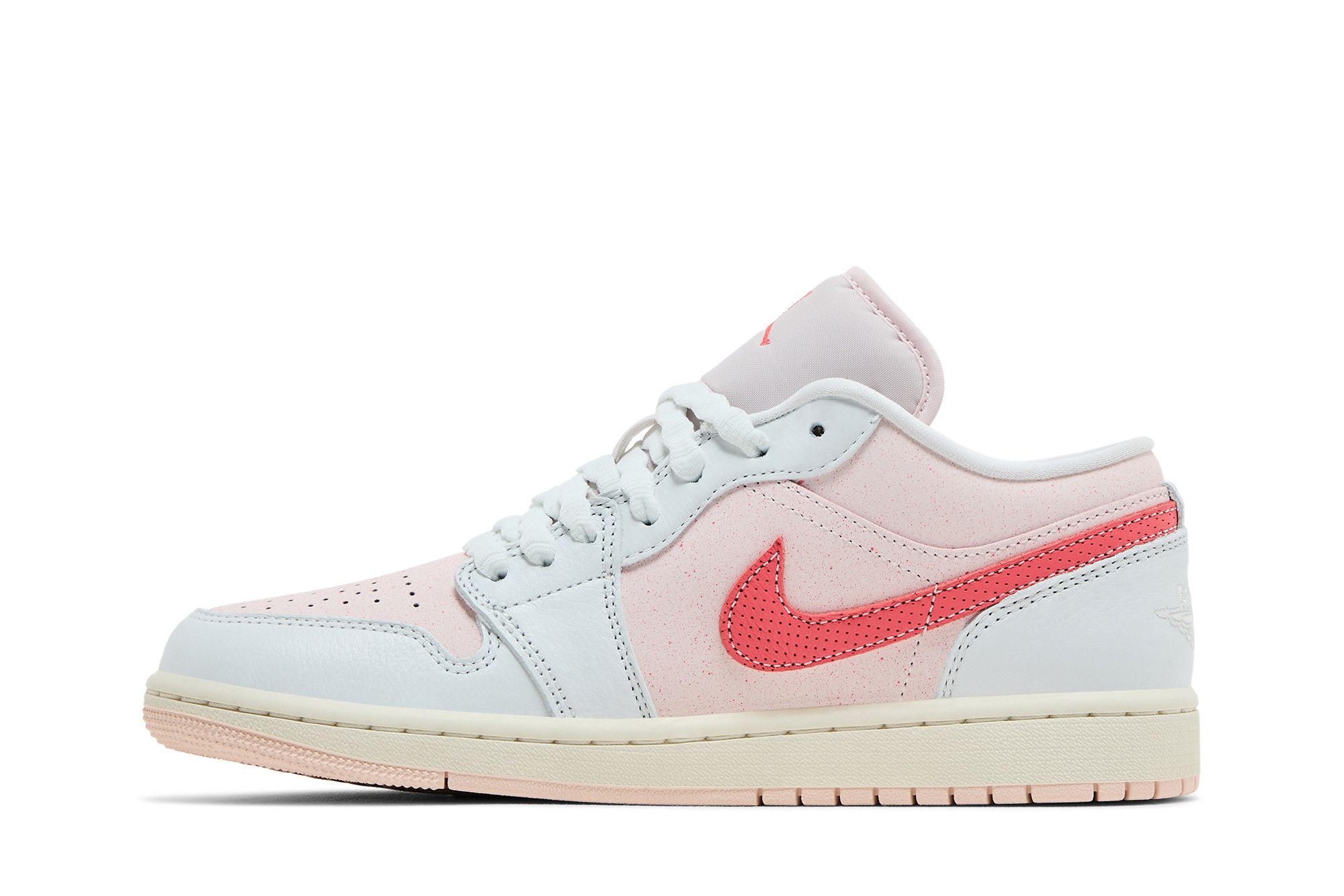 Wmns Jordan 1 Low SE ‚Strawberry Milkshake‘