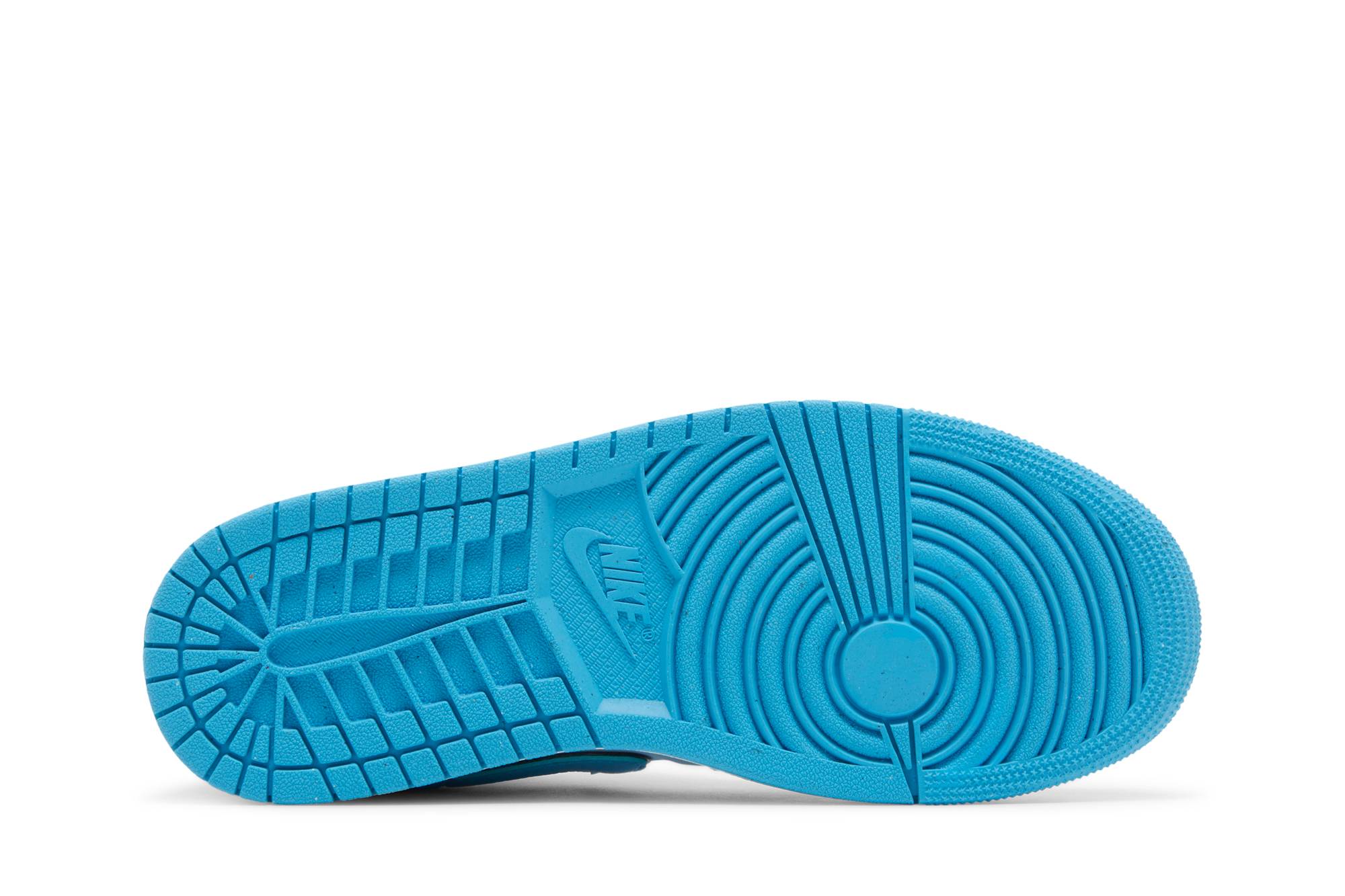 Wmns Jordan 1 Mid SE ‚Ice Blue‘