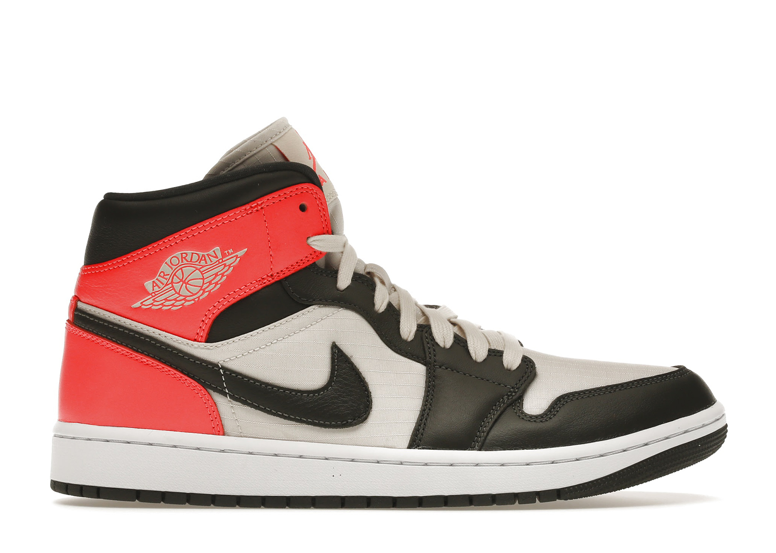 Wmns Jordan 1 Mid SE ‚Newsprint‘
