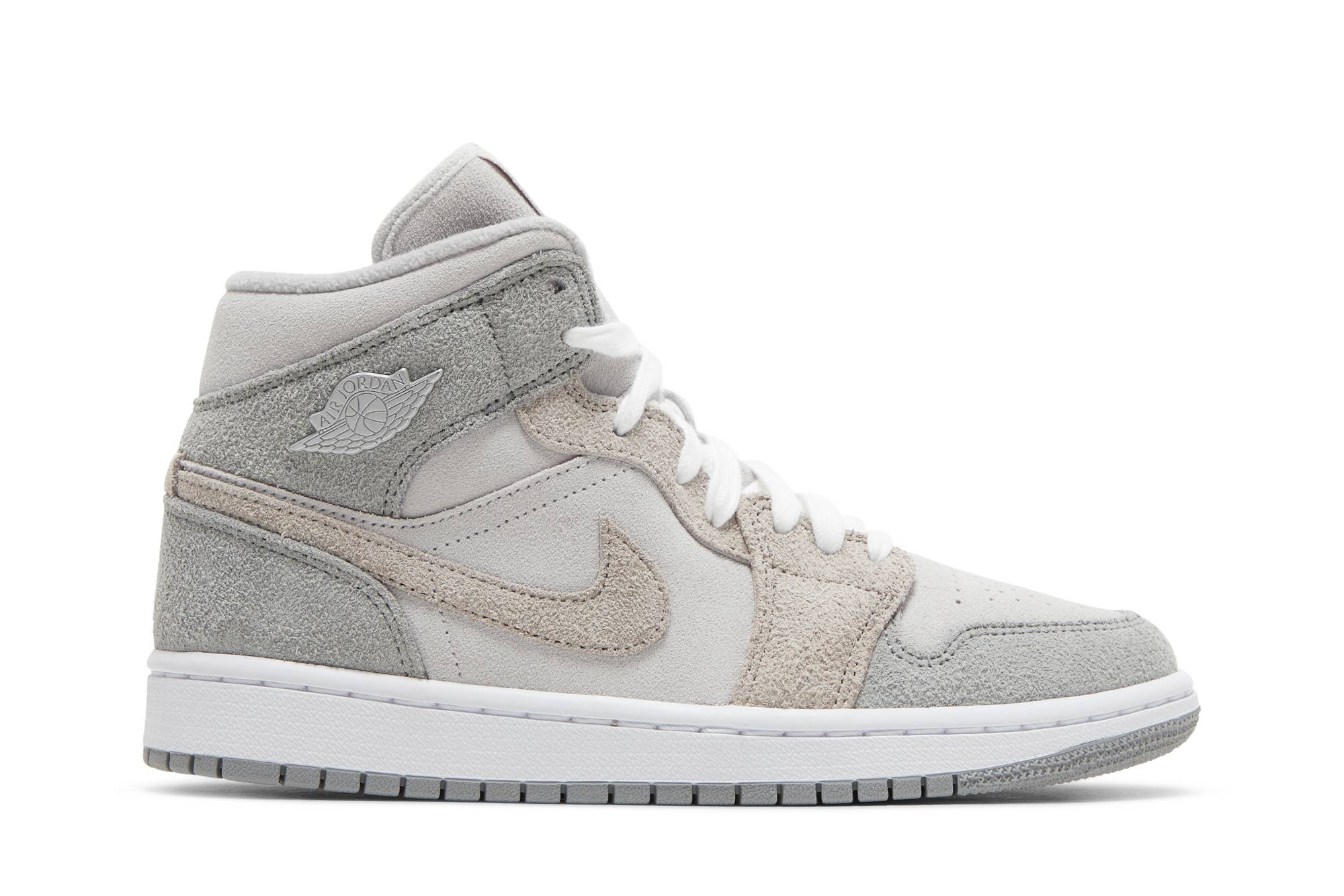 Wmns Jordan 1 Mid SE ‚Particle Grey‘
