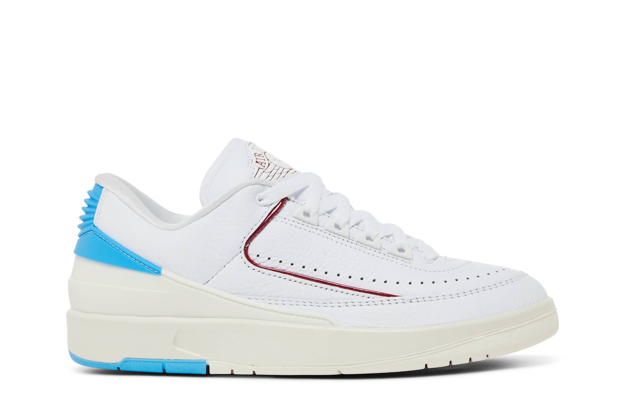 Wmns Jordan 2 Retro Low ‚NC to Chi‘